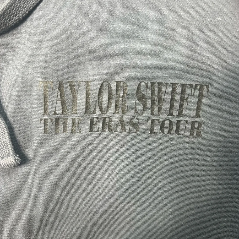 Taylor‎ Swift Blue Hoodie with Front Text and Drawstrings - Picture 2 of 6